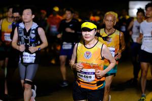 BIB: 47619
                            <button type="button" onclick="openModal(7753284)" class="btn btn-primary btn-sm float-right btn-popup" data-toggle="modal" data-target=".modal-high-quality">
                        <i class="fas fa-shopping-cart"></i> Add to Cart
                    </button>
                                            <button type="button" onclick="isThisMe(7753284, true)" class="btn btn-success btn-sm float-right btn-popup btn-isme hidden" data-toggle="tooltip" data-placement="bottom" title="นี่คือรูปของคุณใช่ไหม คลิกที่นี่เพื่อเอาเข้าอัลบั้ม">
                        <i class="fas fa-plus"></i> Add to album
                    </button>
                    <button type="button" onclick="isThisMe(7753284, false)" class="btn btn-warning btn-sm float-right btn-popup btn-isnotme hidden">
                        <i class="fas fa-ban"></i> Remove from album
                    </button>